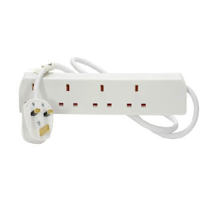 430.002UK 4 Gang Extension Leads 1.0m White