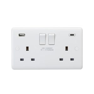 SN9931D 13A 2G DP Switched Socket with Dual USB A+C [5V DC 3.1A shared] Max. 15.5W