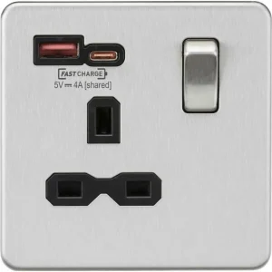 SFR9919BC 13A 1G SP Switched Socket with Dual USB A+C 12V DC 1.5A [Max. 18W] -