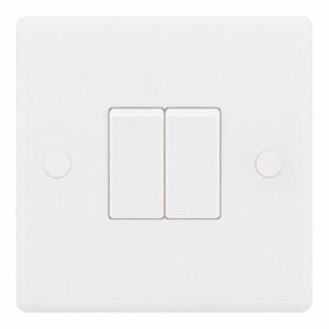 SSL502 Smooth White 2 Gang 10AX 2 Way Plate Light Switch
