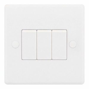 SSL503 Smooth White 3 Gang 10AX 2 Way Plate Light Switch