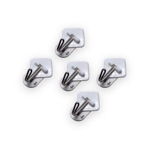 Amtech small, removable self-adhesive metal hook set (3.4cm x 3.4cm) – 5 Piece