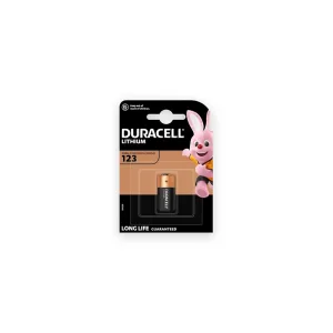 Duracell CR123 lithium battery single in retail pack