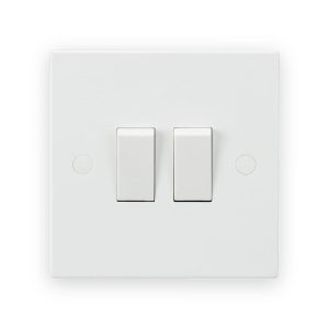 Knightsbridge 10AX 2G 2-Way Switch