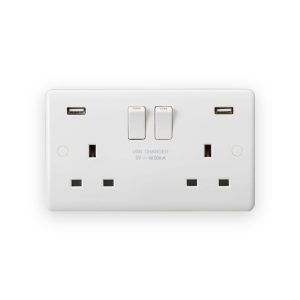 Knightsbridge 13A 2G DP Switched Socket with Dual USB A+A (5V DC 4.8A shared)