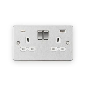 Knightsbridge 13A 2G SP Switched Socket with Dual USB A+C (5V DC 4.0A shared) - Brushed Chrome with White Insert