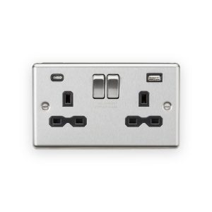 Knightsbridge 13A 2G SP Switched Socket with Dual USB C+A 5V DC 4.0A [shared] - Brushed Chrome with Black Insert