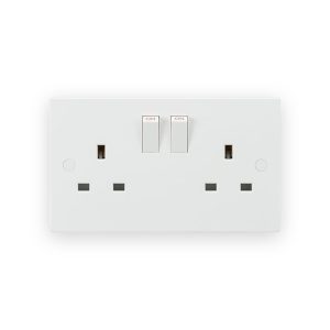 Knightsbridge 13A 2G SP Switched Socket with Twin Earths - ASTA Approved