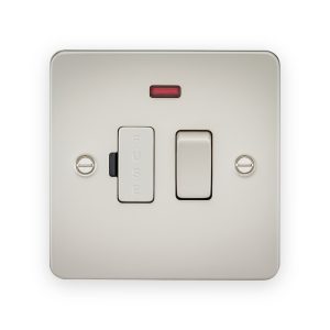 Knightsbridge 13A Switched Fused Spur Unit with Neon in Pearl
