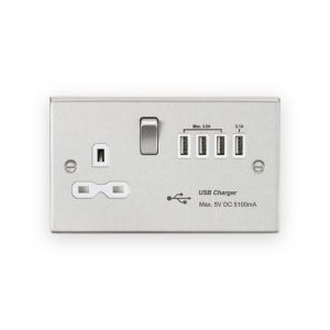Knightsbridge 13A Switched Socket with Quad USB-A (5V DC 5.1A shared) - Brushed Chrome with White Insert