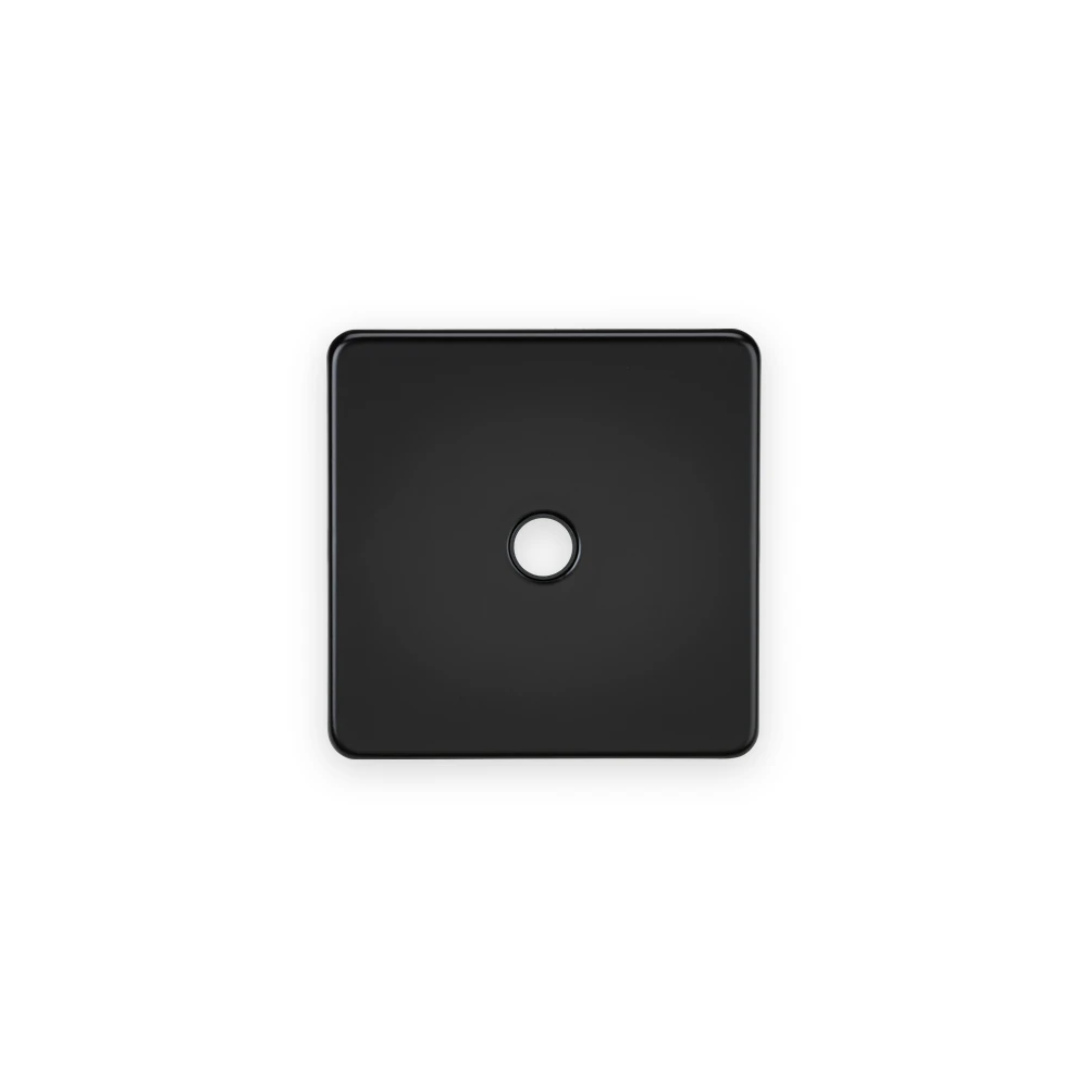 Knightsbridge 20A Flex Outlet Plate - Matt Black Knightsbridge 20A Flex Outlet Plate - Matt Black