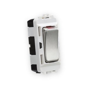 Knightsbridge 20AX DP Module With LED Indicator - Brushed Chrome