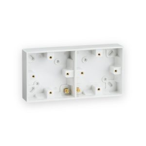 Knightsbridge Dual 25mm Pattress Box with Earth Terminal