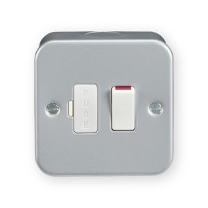 Knightsbridge M6300 Metal Clad 13A Switched Spur Unit - Powder-coated Silver/Grey