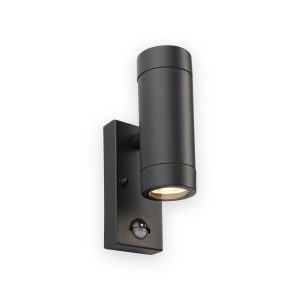 Saxby Odyssey PIR 2lt wall IP44 7W