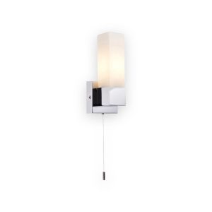 Saxby Square 1lt wall IP44 40W
